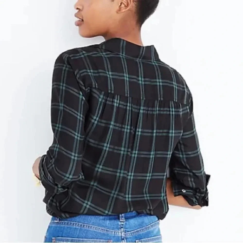 Madewell Wrap-Front Shirt in Palma Plaid Long sleeved Navy & green Size XS - Picture 3 of 11